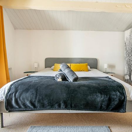 Apartamento Le Nid - Hyper Centre Cholet - 25 Min Puy Du Fou Exterior foto